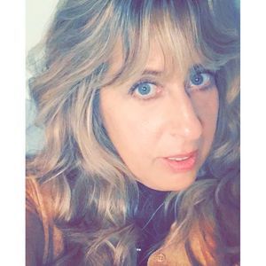 Meet your Posher, Jennie